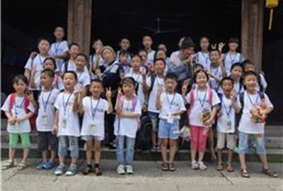 游柯岩 看鲁镇 领略古越风情——“贵宾会班”夏令营柯岩采风精彩小记